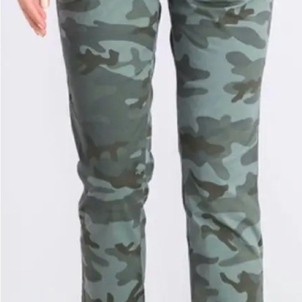 GAP Green Camouflage Chinos